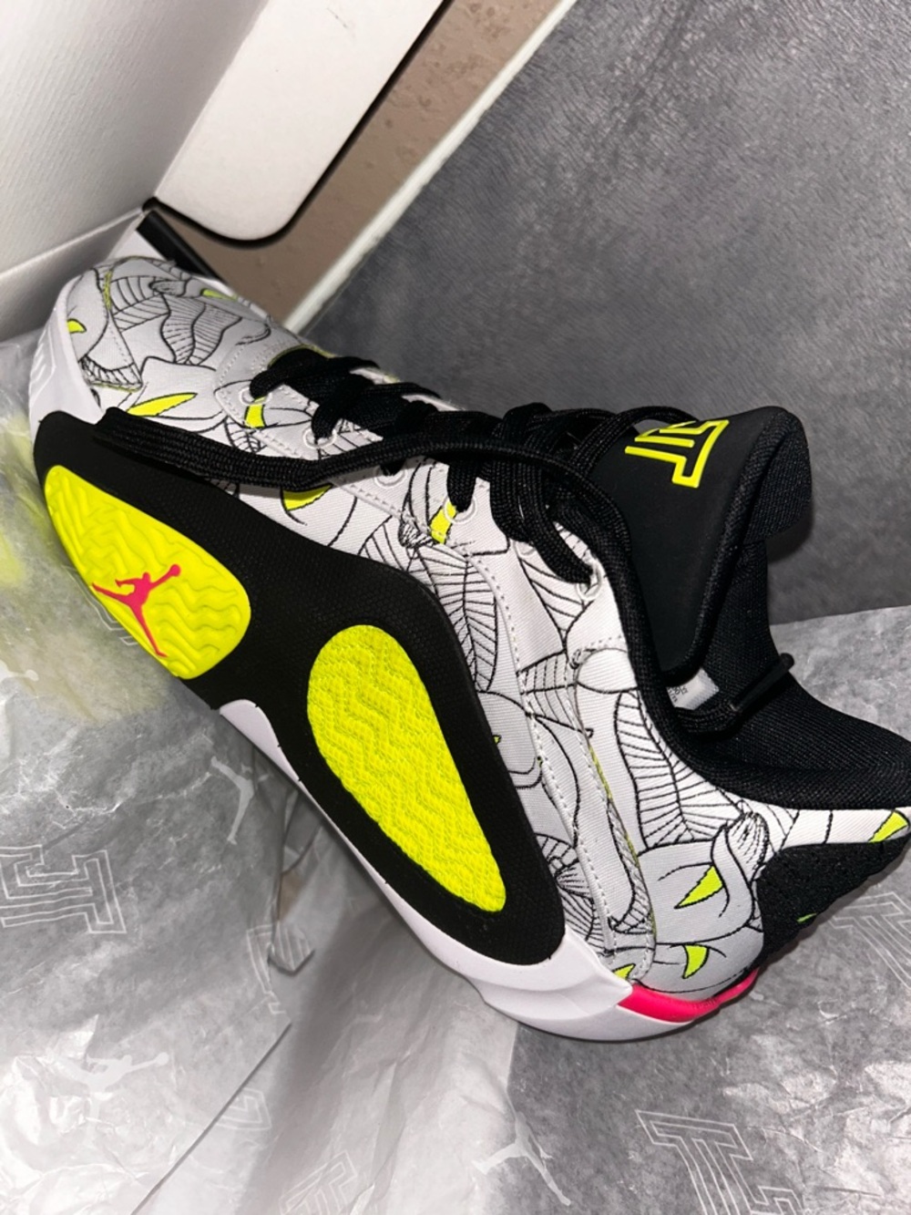Jordan Low-Top Sneaker in White, Black & Neon Yellow